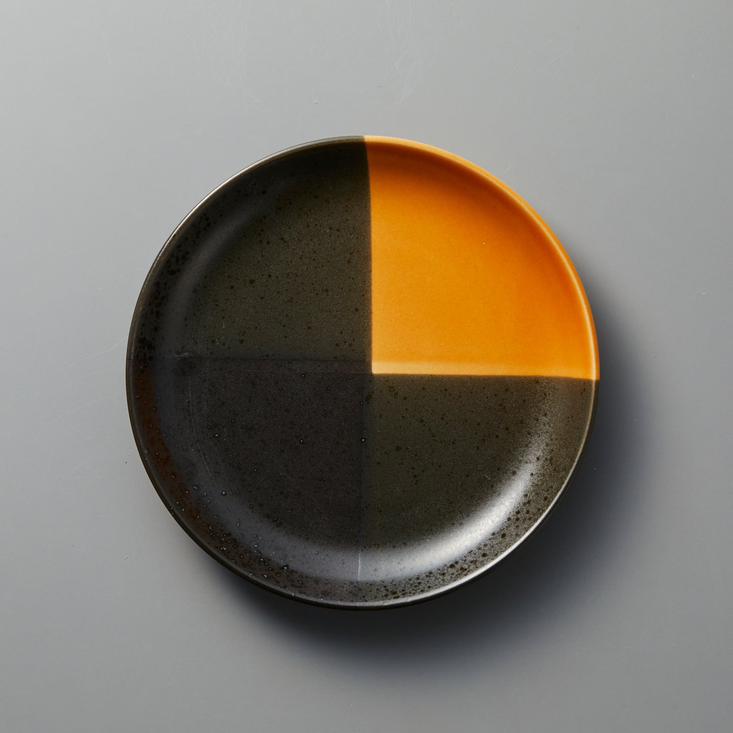 005-80 元禄塗分中皿 茶