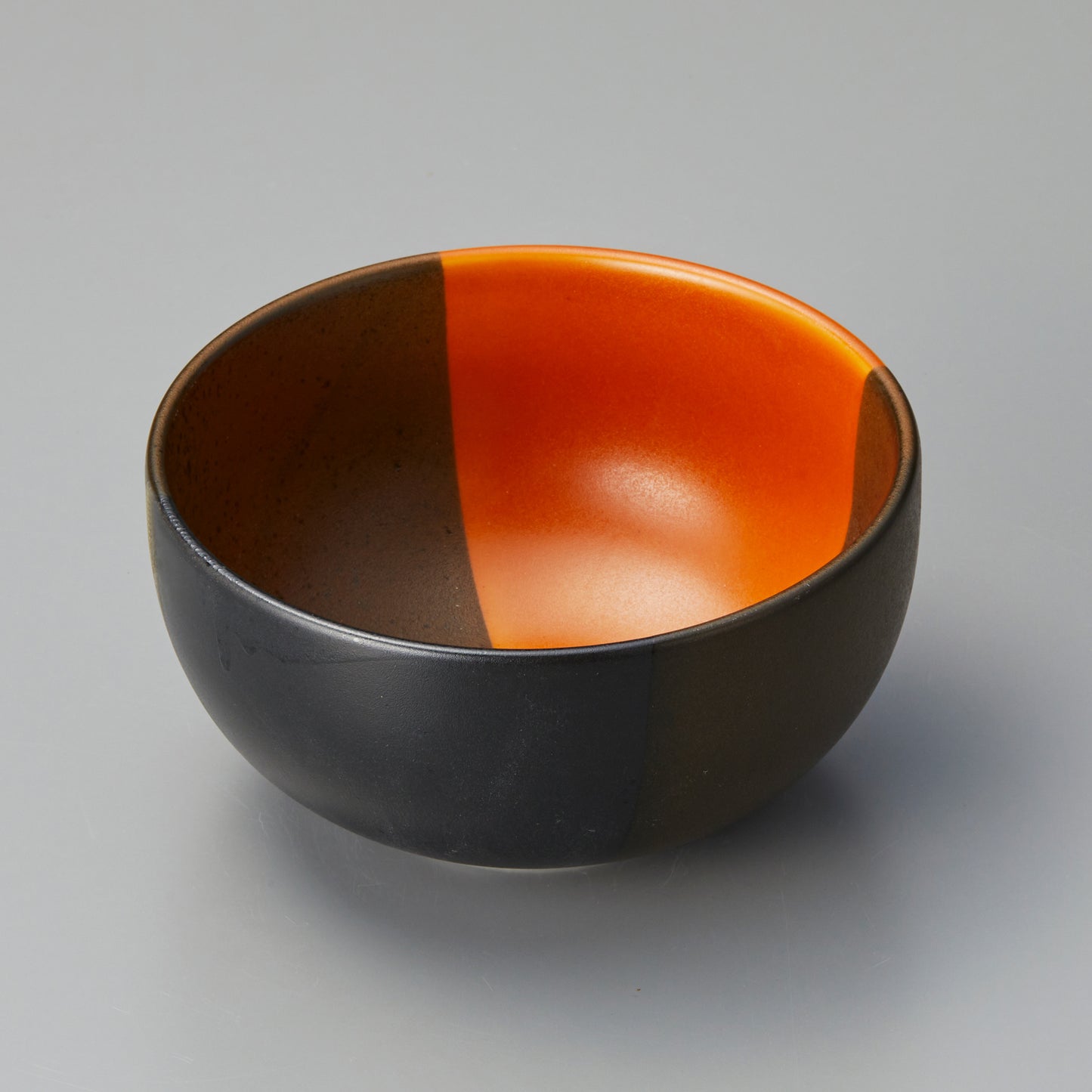 005-86 元禄塗分5.5寸深鉢 茶