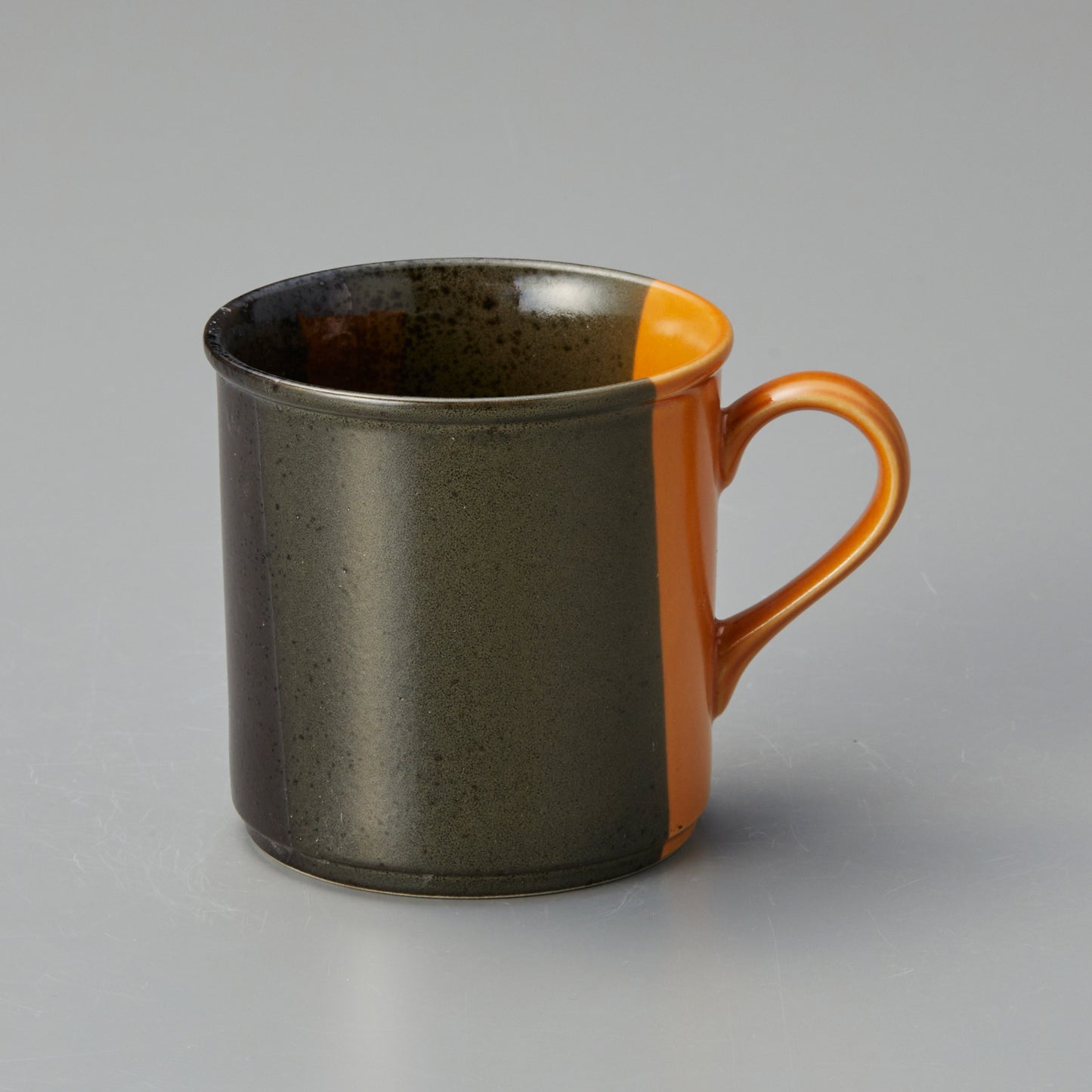 005-88 元禄塗分マグカップ 茶