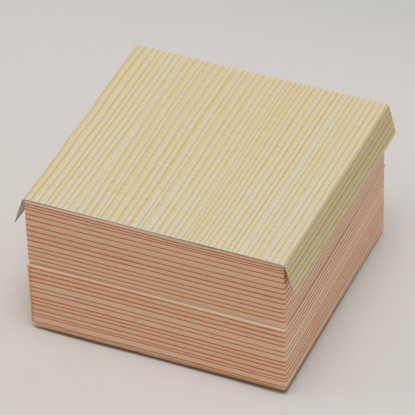 127-10079 秋田杉3.8mm 12角逆シャクリ2段仕切あり二方折蓋セット<300セット入>