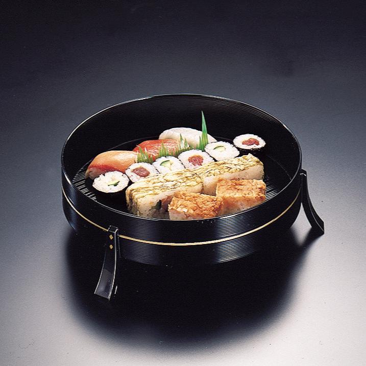 435-46231 7寸三ツ足皿 黒金帯