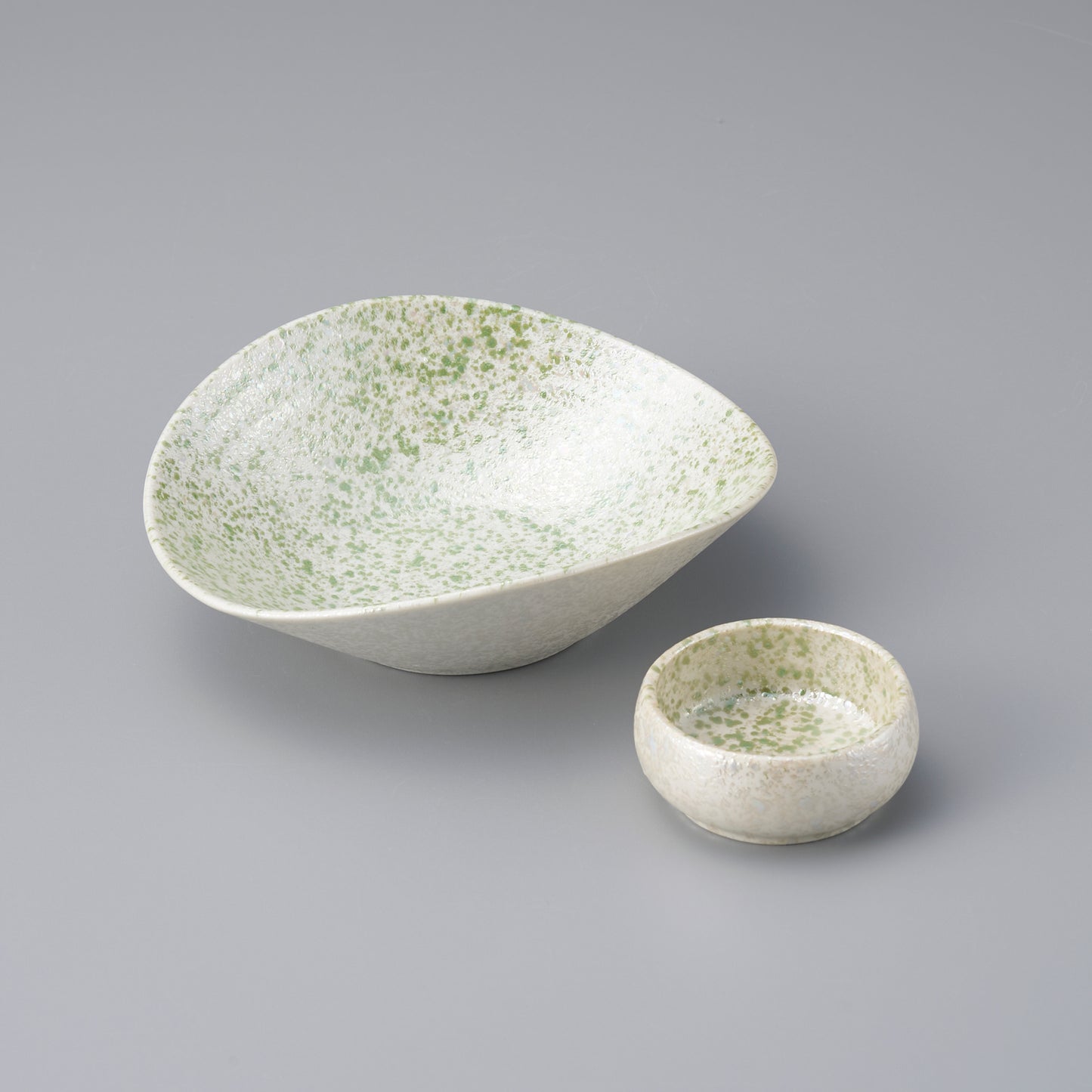 ヒワしぶきラスターたわみ向付・丸千代久