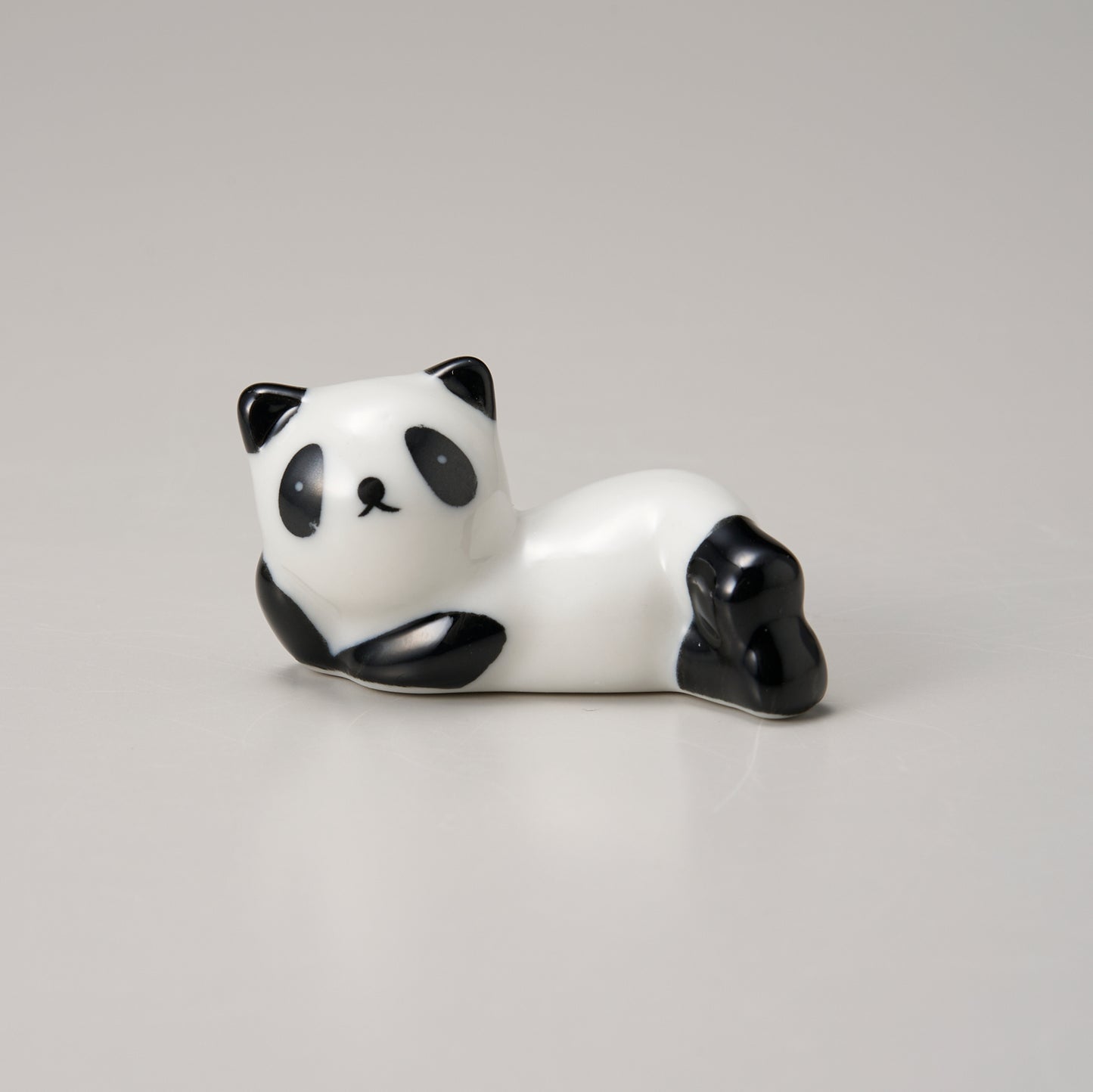 610-32328 肘つきパンダ箸置