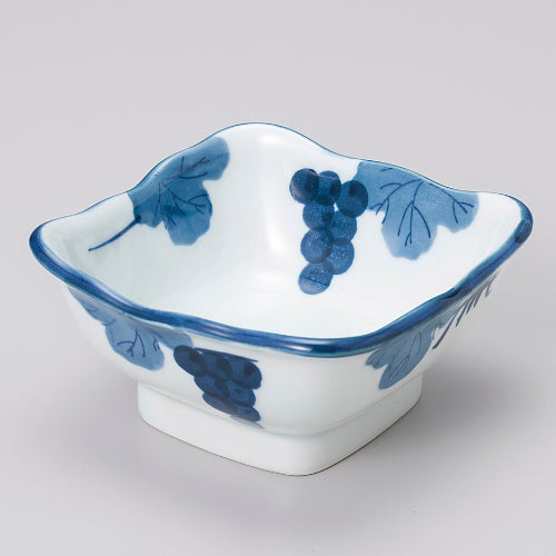 000-488 染付角葡萄中鉢