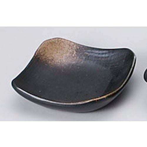 610-12001 黒吹焼〆9cm角皿