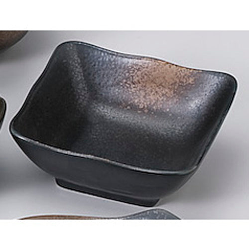 610-12013 黒吹焼〆10.5cm角鉢