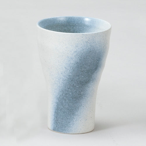 530-00144 プリティカップ(大) 白彩色吹墨