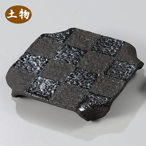 534-00061 炭化土市松窯変銀彩四ツ曲げ4.3寸皿