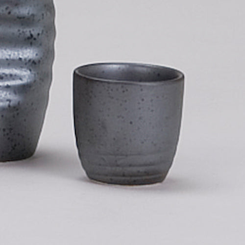 537-150024000 黒釉ぐい呑