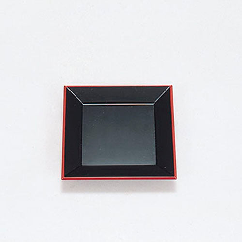 305-40121 四方小皿 黒天朱