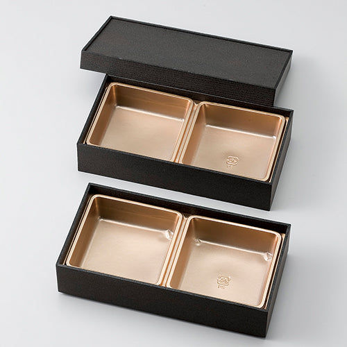 127-10006 赤姫杉長手膳小2段中赤金仕切付<90セット入>