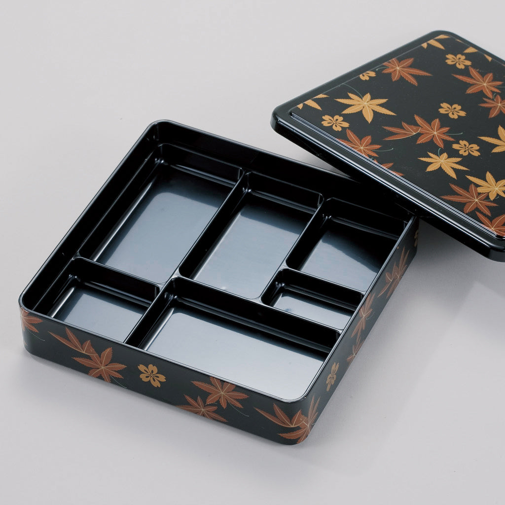 000-225　9寸春秋6ツ仕切弁当