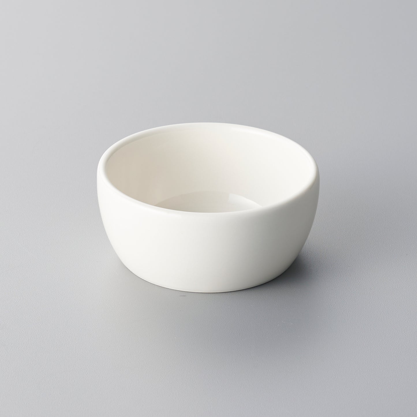 005-18　8.8Φ丸小鉢　白