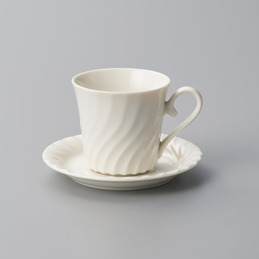 005-26　ウェーブホワイトマグ＆ウェーブホワイト受皿