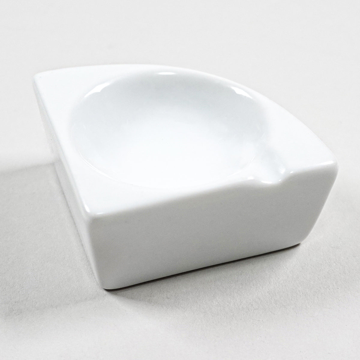 K005-361　アクセサリーセレクション　灰皿