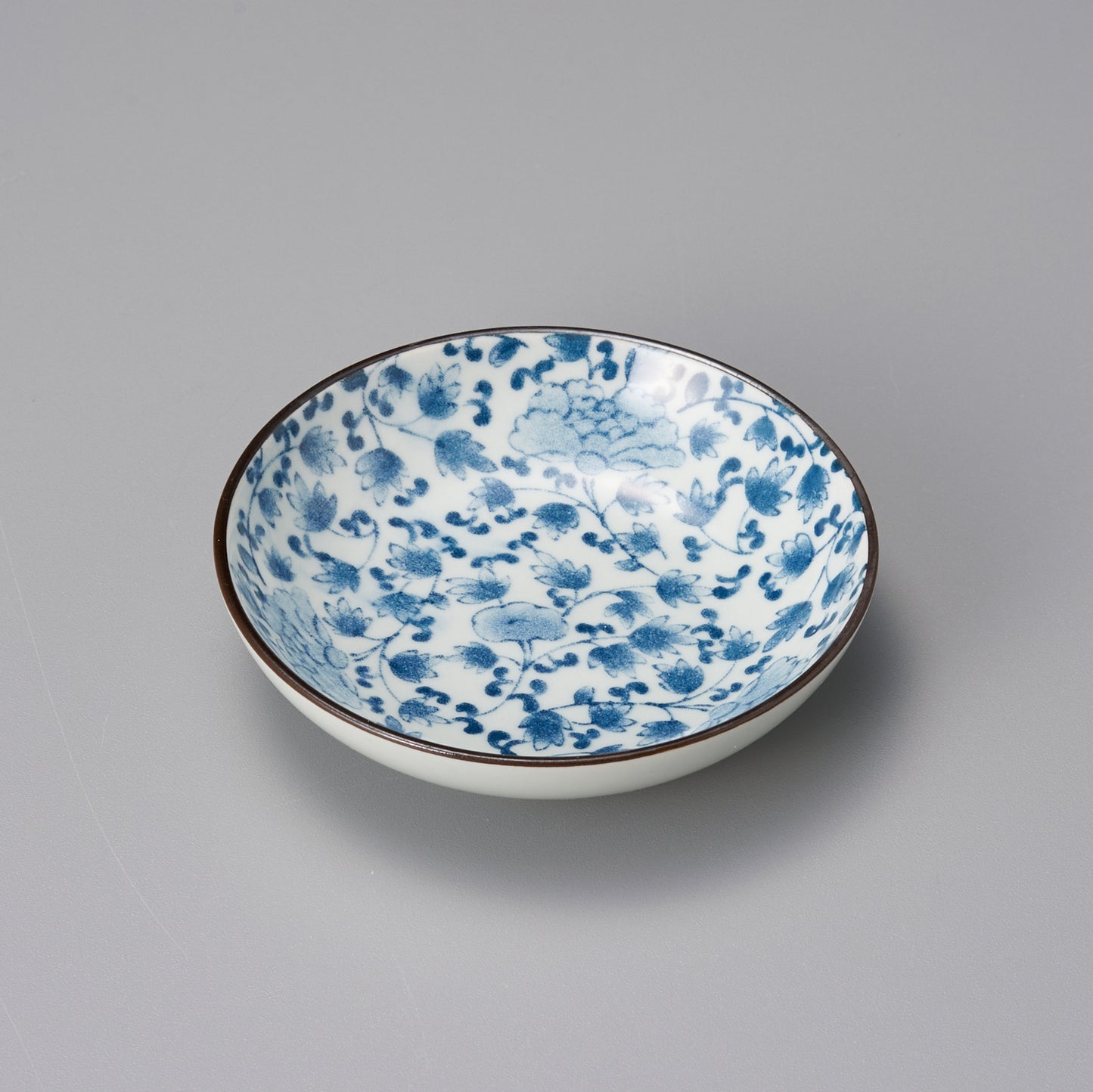 077-112　花唐草深3寸皿