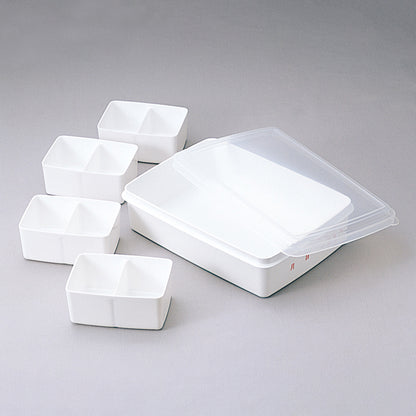 105-10023　検食保存容器　S-230K（中子4個付）