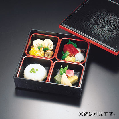 300-18221　花見松華堂<身・蓋>