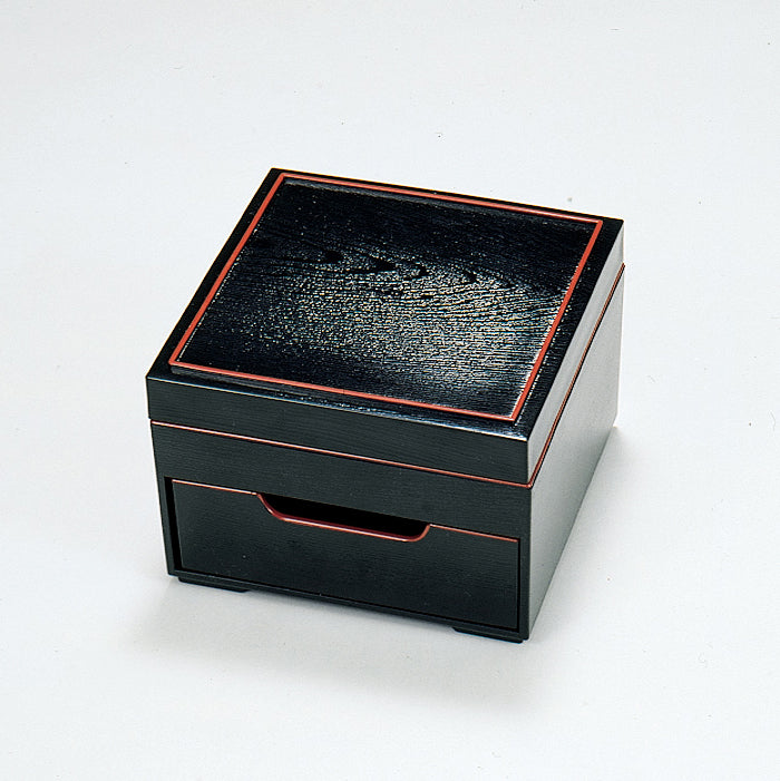 320-17121　宝泉弁当　黒天朱