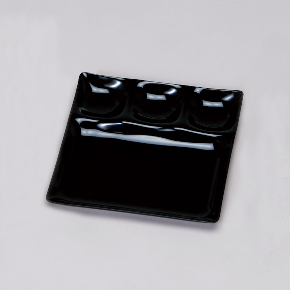 スリーコンビニプレート