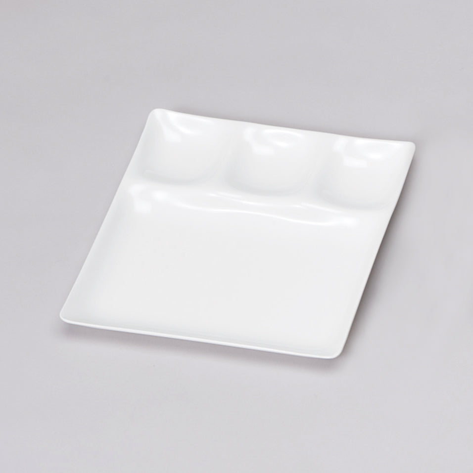 スリーコンビニプレート