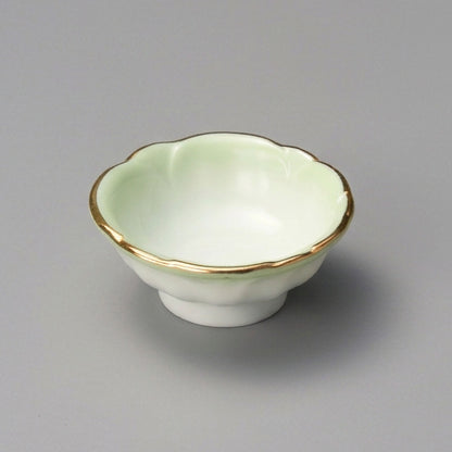 511-00013　渕金ヒワ吹梅型千代口