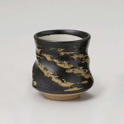 赤土ネジリ湯呑　名入れあり