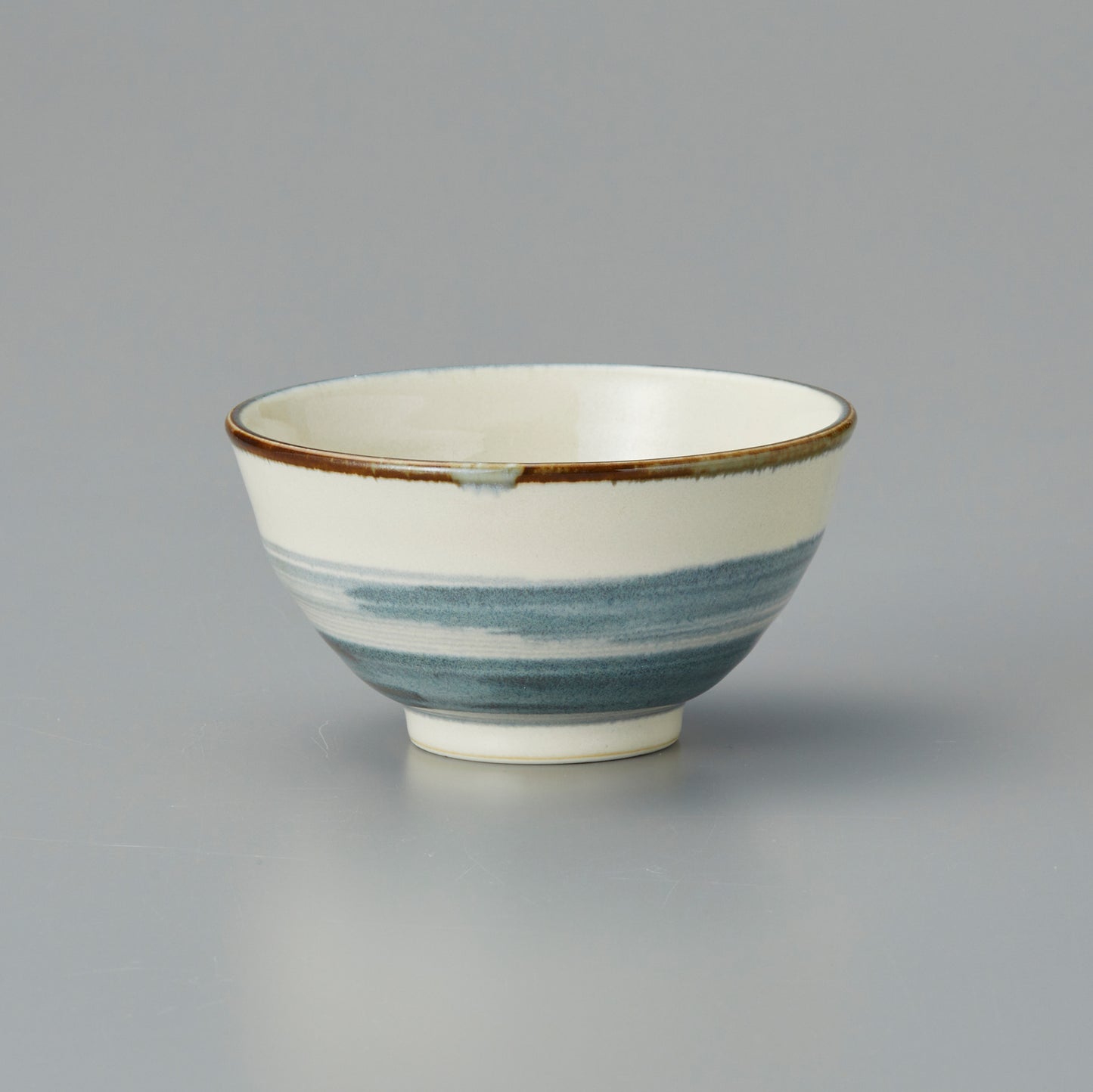 527-00105　さばトラ手引飯碗(大)