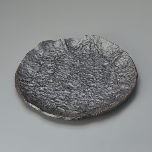 530-00159　変形丸大皿　黒