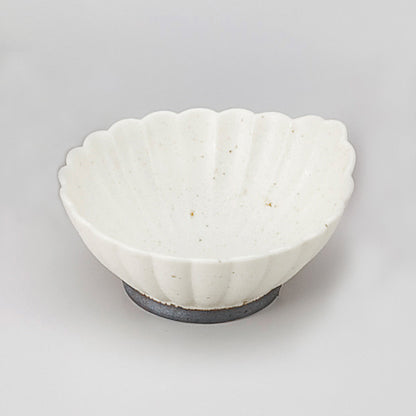 菊彫一方上り3.5寸小鉢