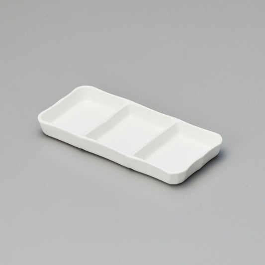 542-101070090　三品皿(大)　白磁