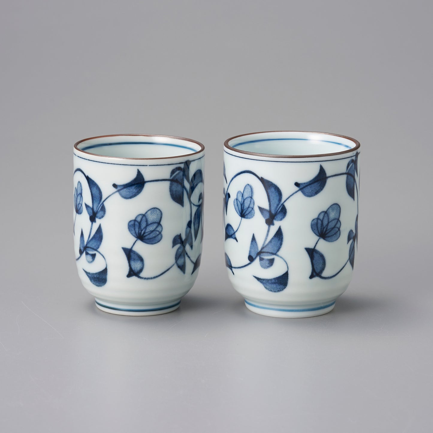 タル型花唐草湯呑