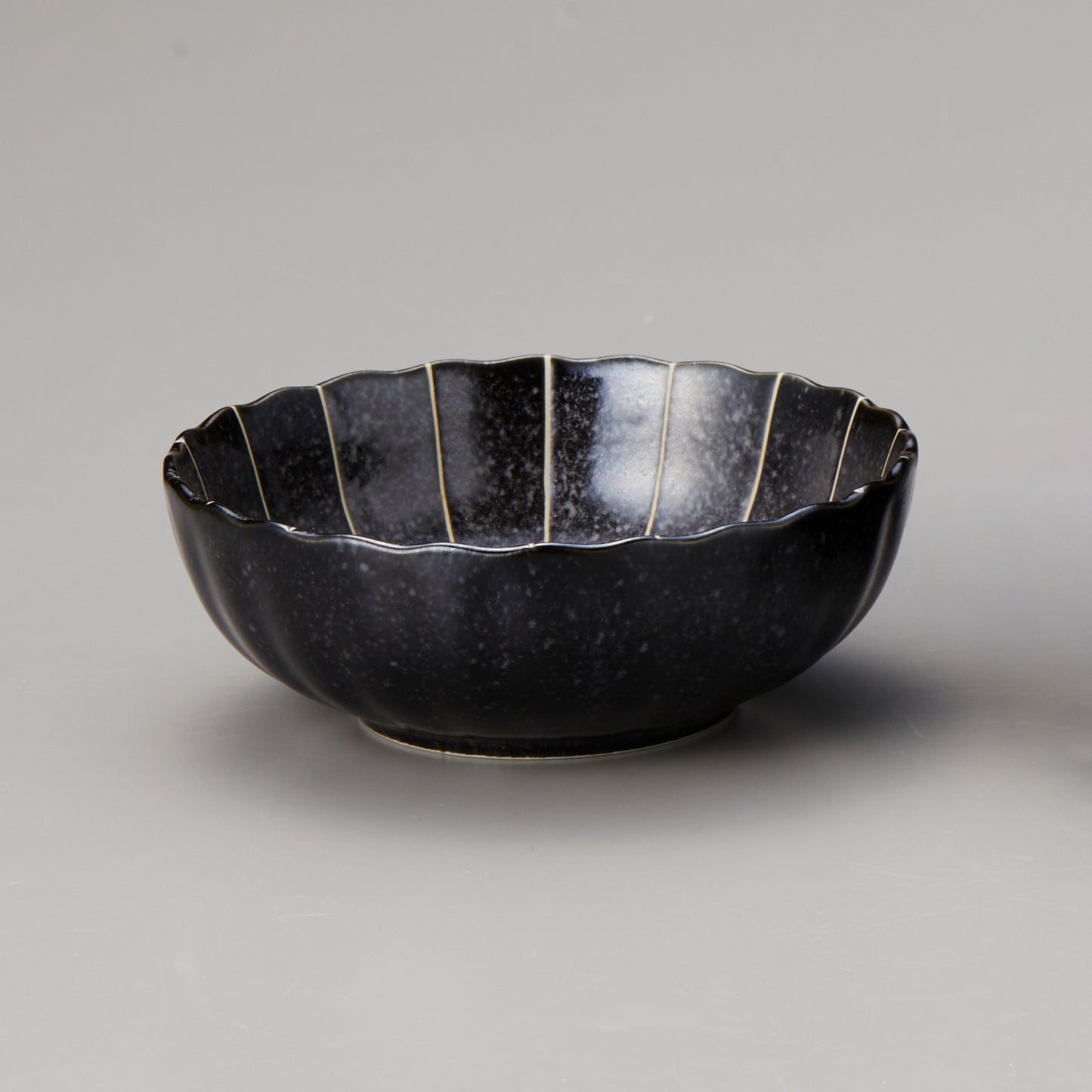 黒マット十草鉢