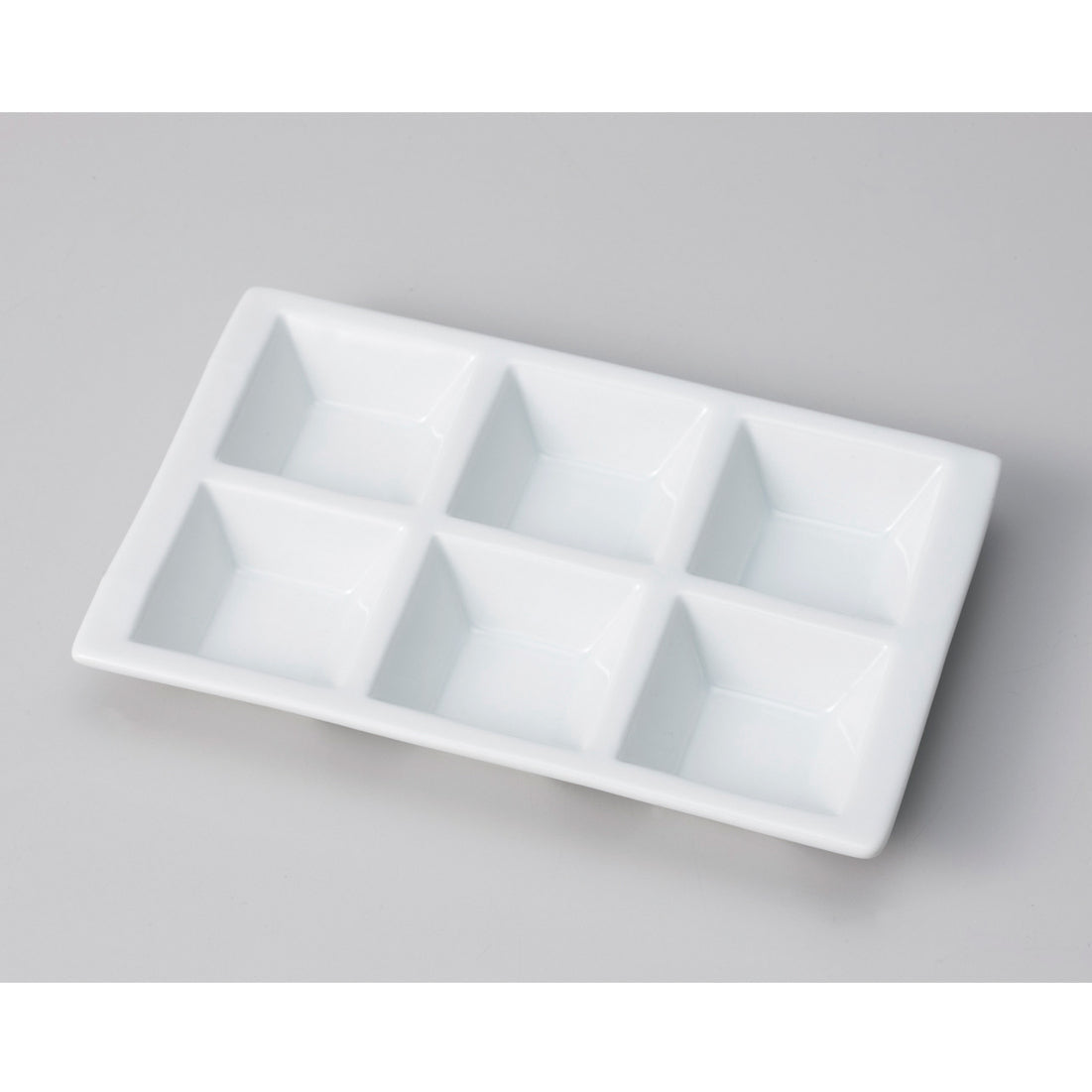 610-11111　角長6点珍味　白