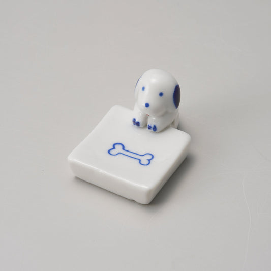 610-32333　待て犬箸置