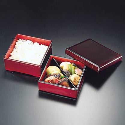 380-10101　三角仕切　黒