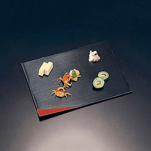 420-26011　8.5寸千筋隅折皿　黒渕朱